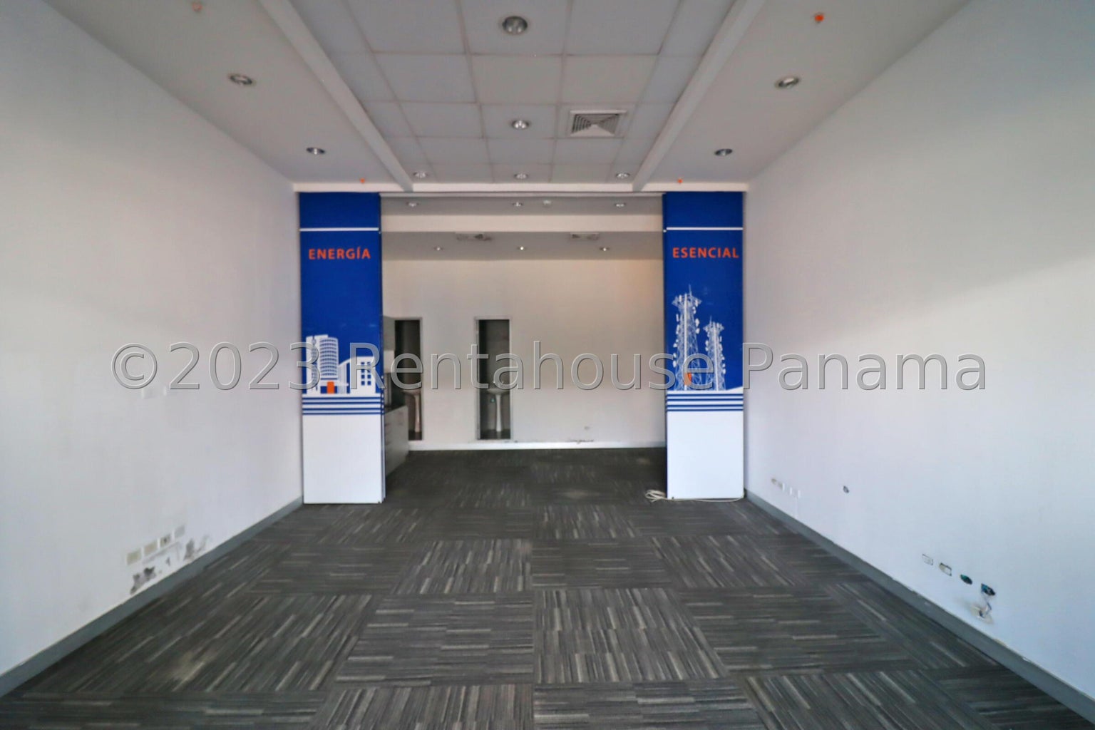 Local Comercial en Alquiler - Commercial Property